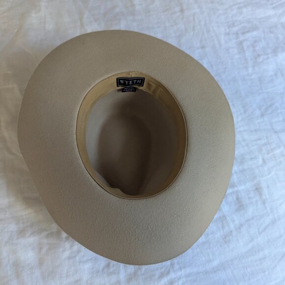 Wyeth 100% Australian Wool Taupe Felt Cowboy Hat - Picture 7 of 11